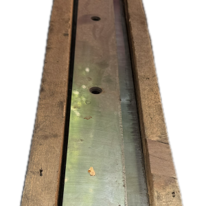 Asutit cutit ghilotina, rectificare cutit de ghilotina pe fetele laterale 3130x60 /20 mm, pret pe bucata.