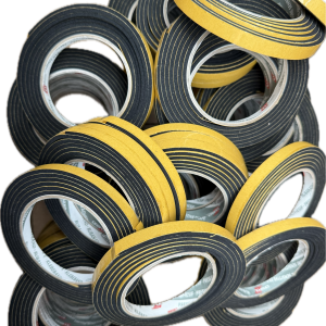 Banda cauciuc EPDM cu adeziv pe o parte  2000 x 10 x 3mm, 200m.