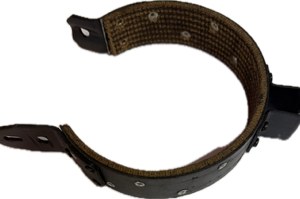 Ferodat centura de franare, lipire cetura franare cu banda de frana tesuta impregnata flexibila pe suport D 180x5 mm.